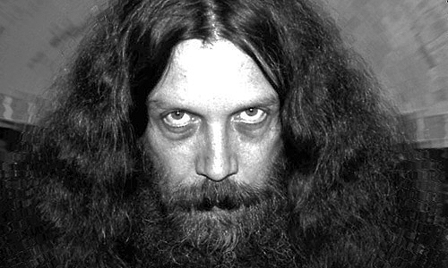 Foto-retrato de Alan Moore. El autoproclamado "mago del caos"