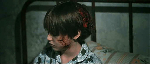 Niño zombi en "La resistencia de los muertos" por George A. Romero
