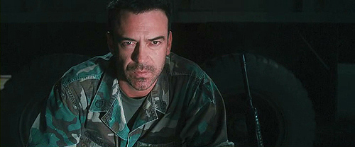 "La resistencia de los muertos" de Romero. Soldados desertores