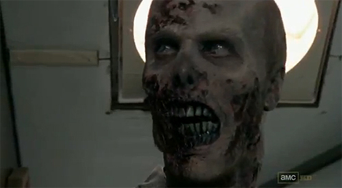 "The Walking Dead". Zombi del primer episodio de la segunda temporada.