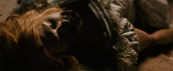 Otro brutal asesinato de mujer en "El enigma del cuervo (The Raven)"