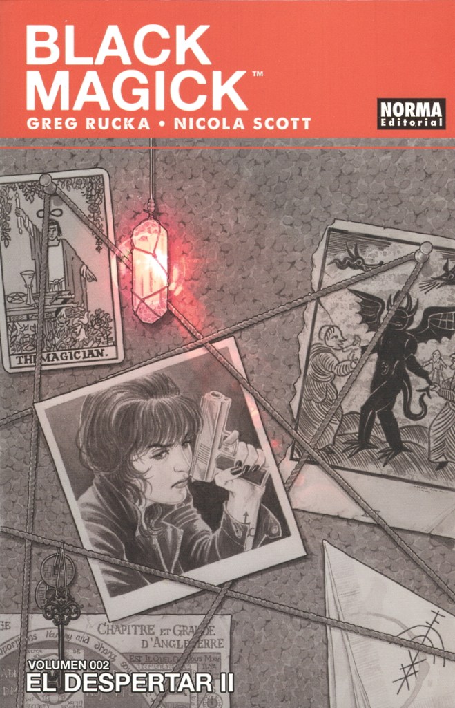 Portada del volumen 2 de "Black Magic"